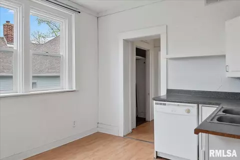 713 N 4th St, Springfield, IL 62702 photo 13