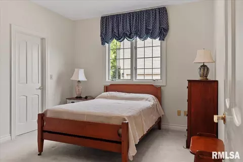 Bedroom - 2921 Cider Mill Ln, Springfield, IL 62702 photo 5 of 8