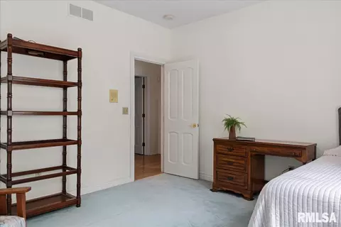 Bedroom - 2921 Cider Mill Ln, Springfield, IL 62702 photo 8 of 8