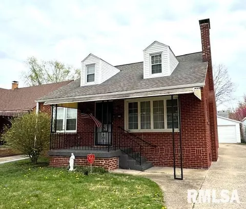 2016 Marland St, Springfield, IL 62702