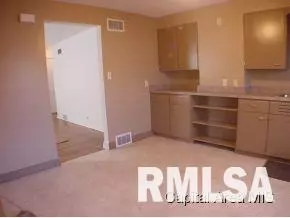 411 W Lawrence, Springfield, IL 62704 photo 6