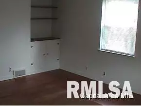 411 W Lawrence, Springfield, IL 62704 photo 15