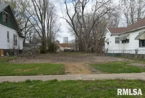 1523 E Carpenter St, Springfield, IL 62702 photo 7