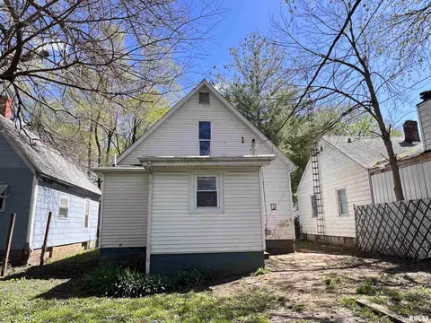 2205 S 12th St, Springfield, IL 62703 photo 14