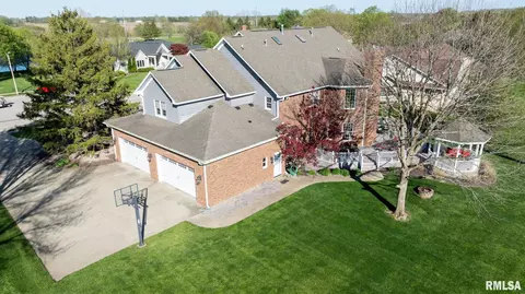 Exterior - 5201 Eagle Rdg, Springfield, IL 62711 photo 13 of 15