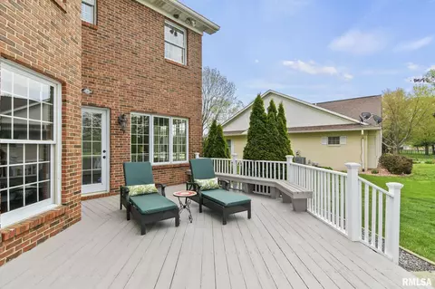 Exterior - 5201 Eagle Rdg, Springfield, IL 62711 photo 8 of 15