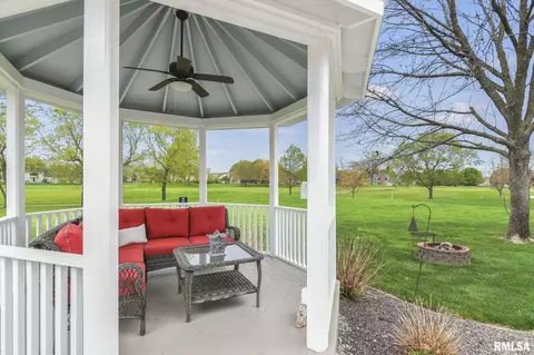 Exterior - 5201 Eagle Rdg, Springfield, IL 62711 photo 9 of 15