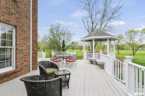 Exterior - 5201 Eagle Rdg, Springfield, IL 62711 photo 7 of 15