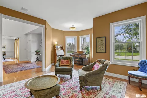 Living - 5201 Eagle Rdg, Springfield, IL 62711 photo 1 of 10