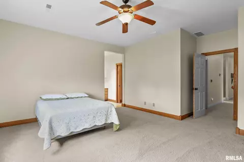 Bedroom - 5201 Eagle Rdg, Springfield, IL 62711 photo 7 of 9