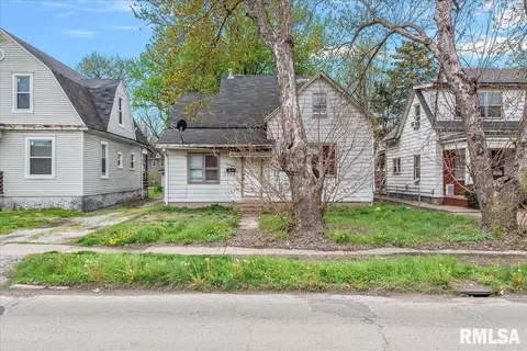 1315 N 9th St, Springfield, IL 62702