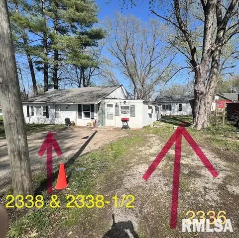 2338 N 2nd St, Springfield, IL 62702 photo 4