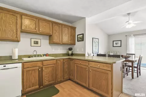 4025 Marryat Dr, Springfield, IL 62707 photo 17