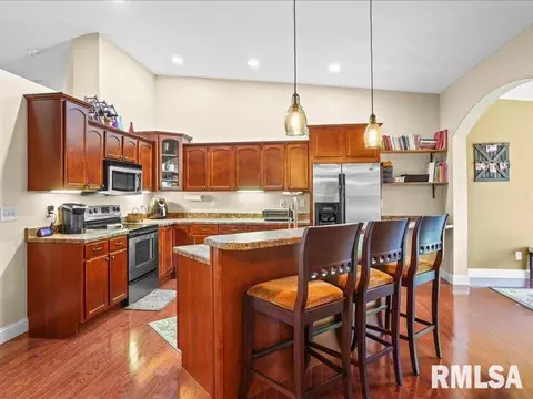 7301 Preston Dr, Springfield, IL 62711 photo 9