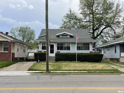 2237 S 11th St, Springfield, IL 62704