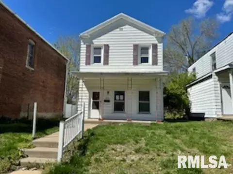 711 N 5th St, Quincy, IL 62301