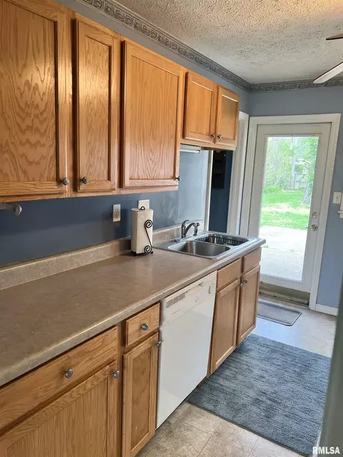 2542 E Wilshire Rd, Springfield, IL 62703 photo 17