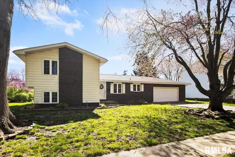 196 Golf Rd, Springfield, IL 62704 photo 2