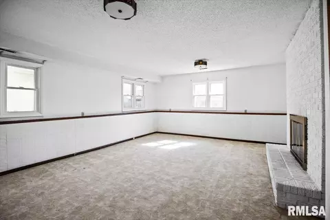 196 Golf Rd, Springfield, IL 62704 photo 7