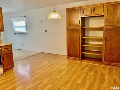 3169 S Macarthur Blvd, Springfield, IL 62704 photo 5
