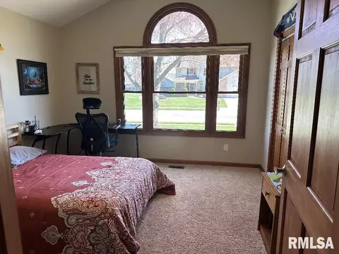 6605 Bellflower Ct, Springfield, IL 62712 photo 7