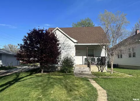 1048 N Osburn Ave, Springfield, IL 62702