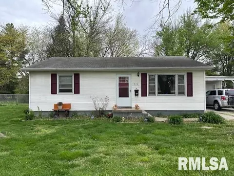 1930 Plum St, Jacksonville, IL 62650