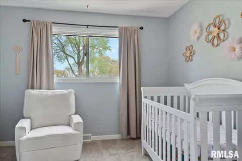 Bedroom - 50 Nottingham Rd, Springfield, IL 62704 photo 6 of 7