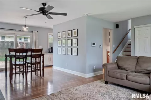 Living - 50 Nottingham Rd, Springfield, IL 62704 photo 1 of 4