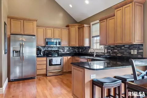 475 Elle Ct, Springfield, IL 62711 photo 8