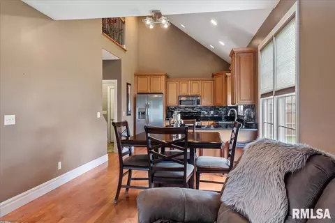 475 Elle Ct, Springfield, IL 62711 photo 12