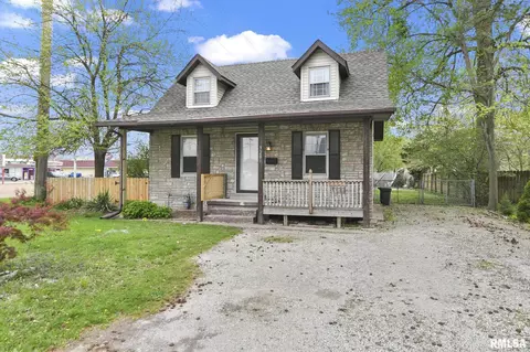 3200 Butler St, Springfield, IL 62703