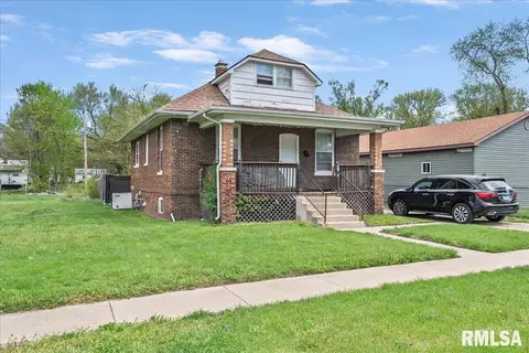 Exterior - 2153 E Capitol Ave, Springfield, IL 62703 photo 2 of 8