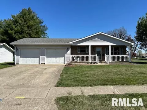 34 Catalina Ct, Jacksonville, IL 62650