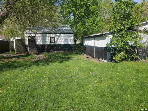 312 S Alta St, Ashland, IL 62612