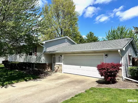 500 Locust St, Jacksonville, IL 62650