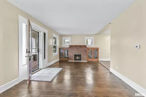 620 E Keys Ave, Springfield, IL 62702 photo 7