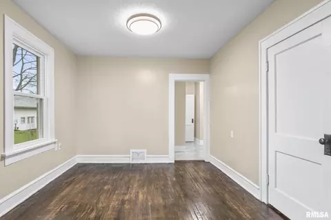 620 E Keys Ave, Springfield, IL 62702 photo 18