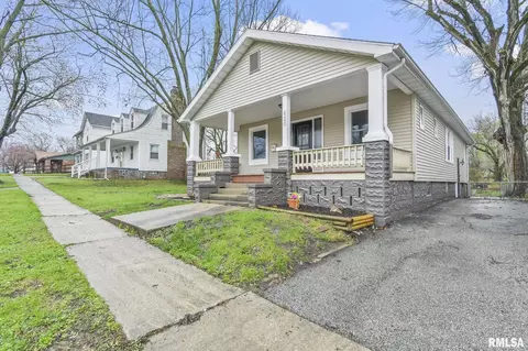 620 E Keys Ave, Springfield, IL 62702 photo 3