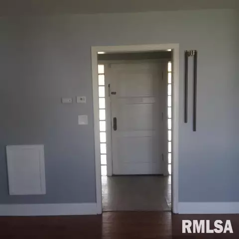 3316 S 4th St, Springfield, IL 62703 photo 9