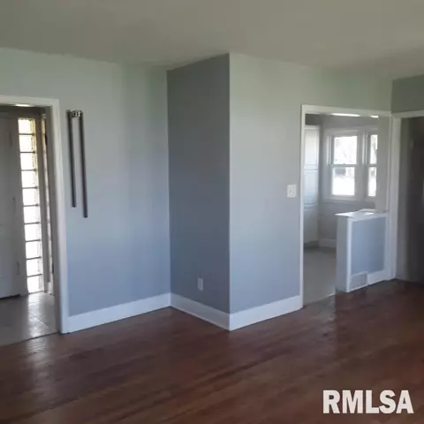 3316 S 4th St, Springfield, IL 62703 photo 8
