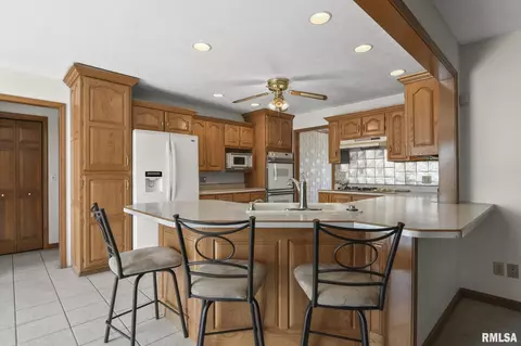 3508 Deer Run Dr, Springfield, IL 62711 photo 11