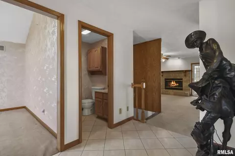 3508 Deer Run Dr, Springfield, IL 62711 photo 5