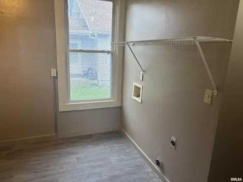 1101 N 5th St, Springfield, IL 62702 photo 7