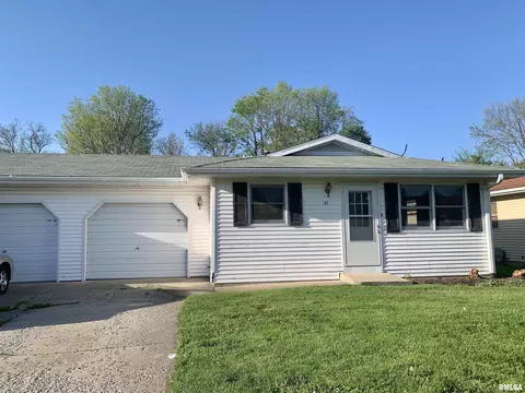 10 B Gettysburg Dr, Jacksonville, IL 62650