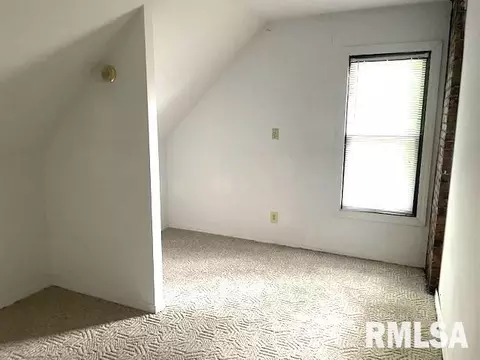 1210 N 6th St, Springfield, IL 62702 photo 20