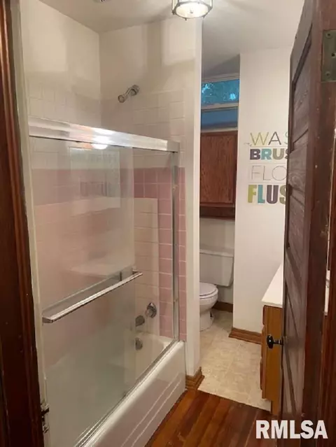 1210 N 6th St, Springfield, IL 62702 photo 12