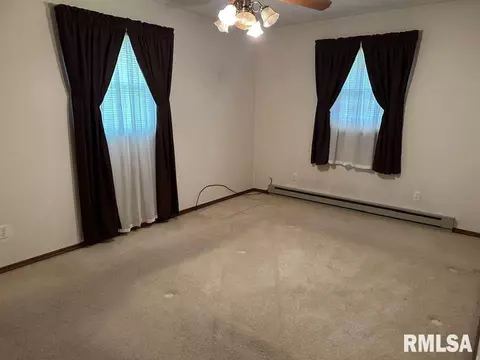 412 Hickman Rd, Camp Point, IL 62320 photo 14