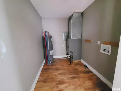 318 N Monroe St, Macomb, IL 61455 photo 13
