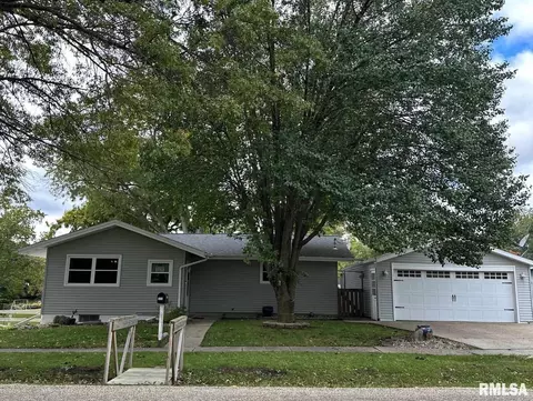 506 S Timber St, Knoxville, IL 61448